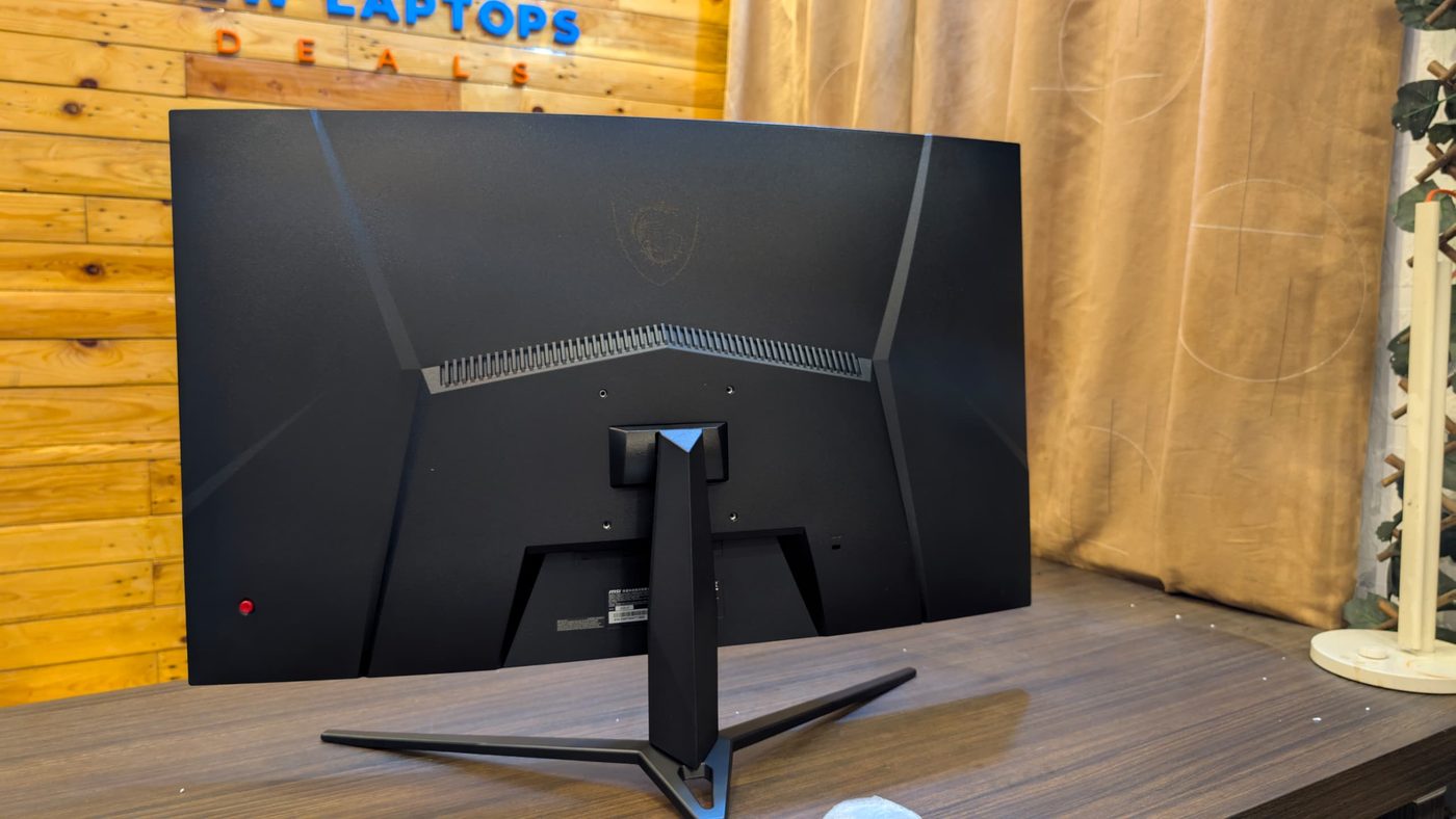 Écran incurvé gaming MSI Optix G32C4W — vue 3