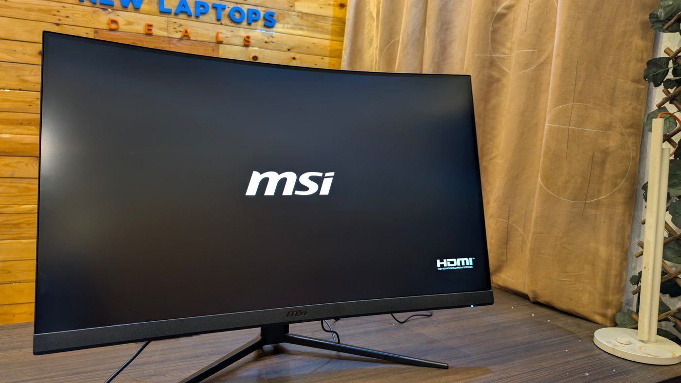 Écran incurvé gaming MSI Optix G32C4W — vue 4