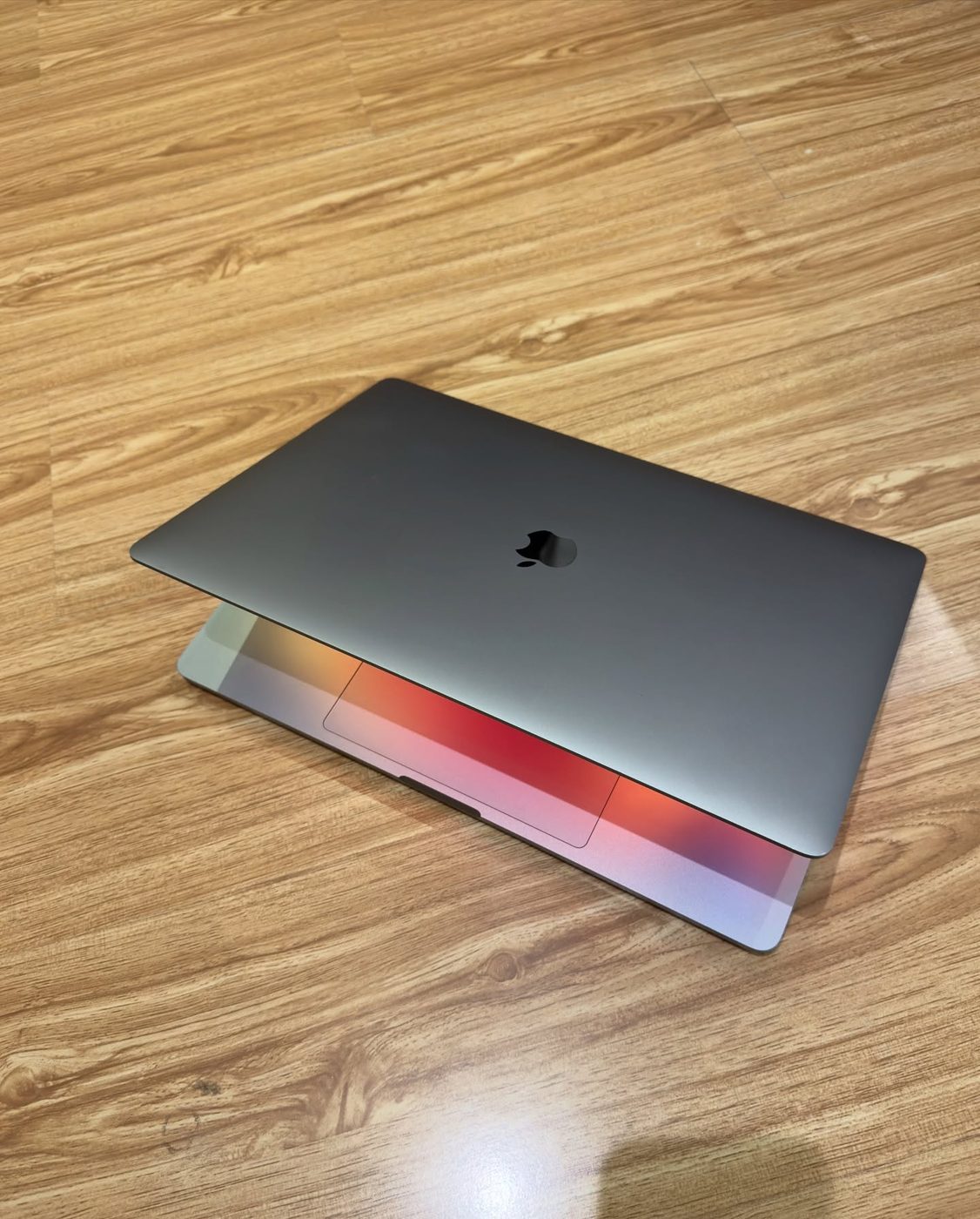MacBook Pro & Air, iMac, Mac mini — sélection Apple — vue 2