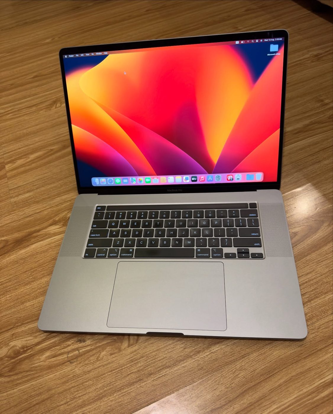 MacBook Pro & Air, iMac, Mac mini — sélection Apple — vue 3