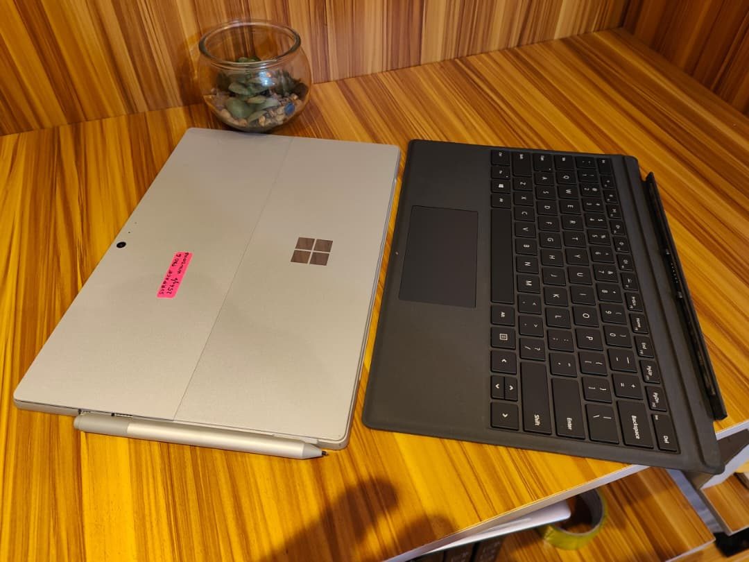 Microsoft Surface Pro 6 — vue 6